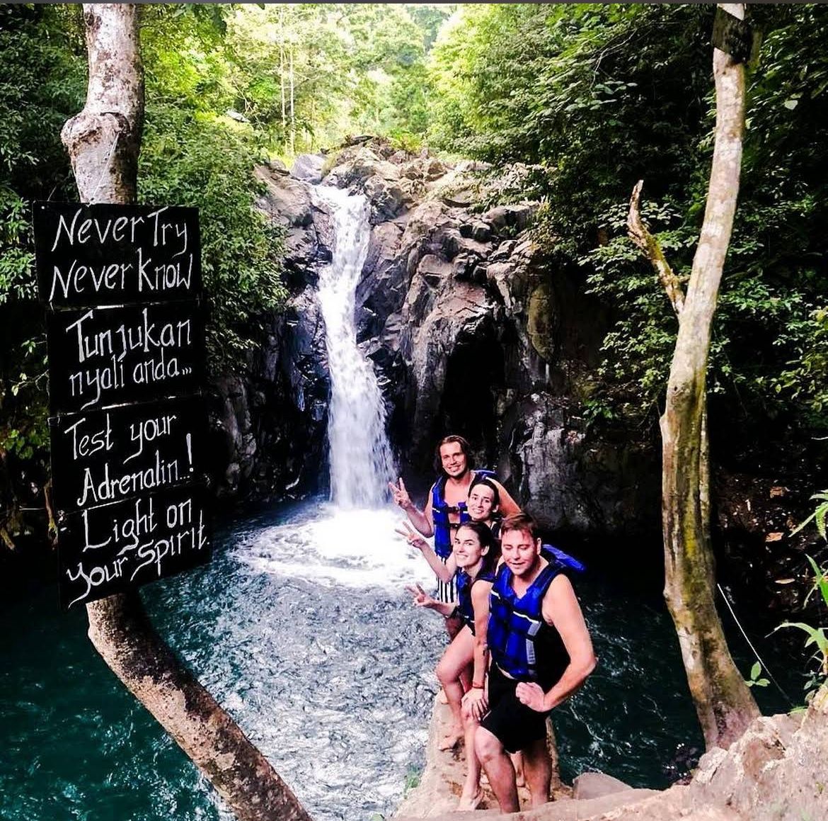 Aling-aling Watrefalls Tour